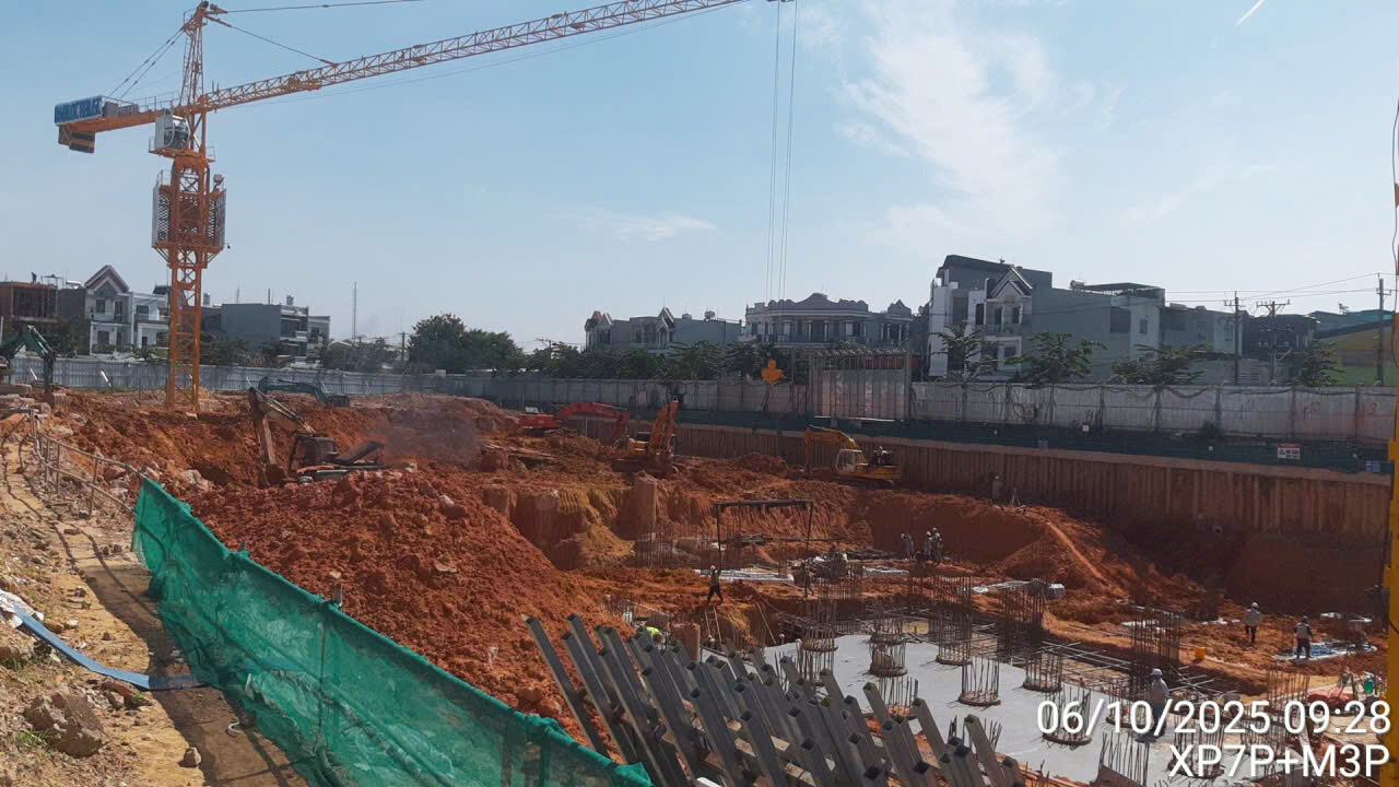 Tiến độ Ak Tower (4)